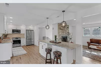 877 E Philip Drive, Phoenixville, PA 19460 - Photo 7