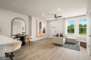 818 Graphite Dr, Phoenixville, PA 19460 - Photo 3