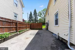 22 W Broad St, Malvern, PA 19355 - Photo 3