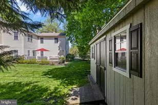 290 Wentworth Rd, Wayne, PA 19087 - Photo 47