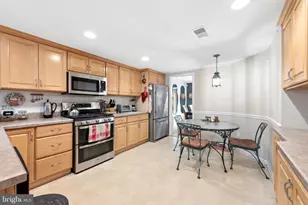 56 Woodstream Dr, Chesterbrook, PA 19087 - Photo 9