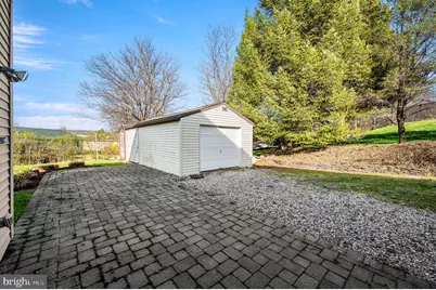 4951 Horseshoe Pike, Honey Brook, PA 19344 - Photo 33