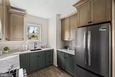 114 Washington Avenue, Phoenixville, PA 19460 - Photo 9