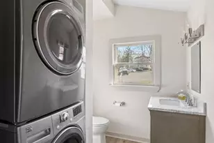 114 Washington Ave, Phoenixville, PA 19460 - Photo 15