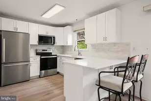 511 Pickering Station Dr, Chester Springs, PA 19425 - Photo 7