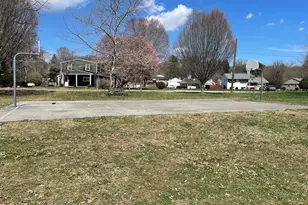 408 Chesterfield Dr, Downingtown, PA 19335 - Photo 9