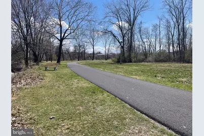 408 Chesterfield Drive, Downingtown, PA 19335 - Photo 13