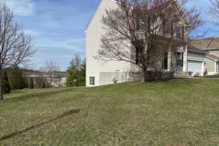 279 Merwood Dr, Morgantown, PA 19543 - Photo 3
