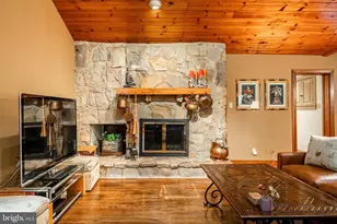 7 Bittersweet Dr, West Chester, PA 19382 - Photo 13