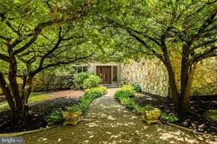 7 Bittersweet Dr, West Chester, PA 19382 - Photo 7