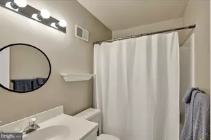 1302 Coventry Pointe Ln, Pottstown, PA 19465 - Photo 33