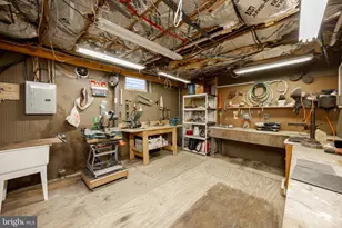 403 N Church St, West Chester, PA 19380 - Photo 59