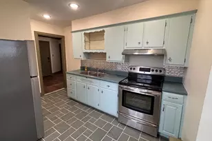 28 W Main St, Elverson, PA 19520 - Photo 5