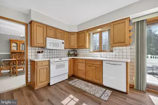 606 Londonderry Dr, West Chester, PA 19382 - Photo 11