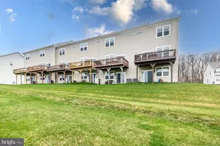 321 Dawson Pl, Downingtown, PA 19335 - Photo 5