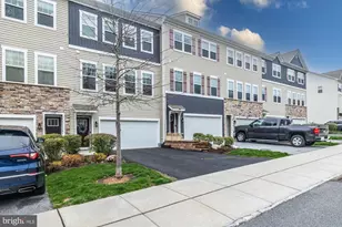 321 Dawson Pl, Downingtown, PA 19335 - Photo 3