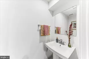 215 Sloan Dr, Coatesville, PA 19320 - Photo 15