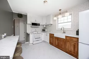 42 Spruce St, Coatesville, PA 19320 - Photo 11