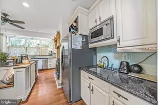 345 E Chestnut St, Coatesville, PA 19320 - Photo 13