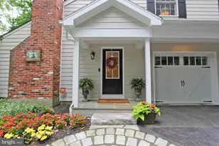 594 Contention Ln, Berwyn, PA 19312 - Photo 1