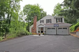 594 Contention Ln, Berwyn, PA 19312 - Photo 3