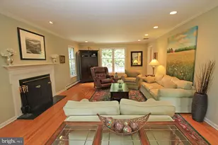 594 Contention Ln, Berwyn, PA 19312 - Photo 7