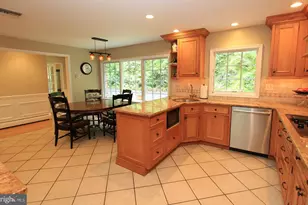 594 Contention Ln, Berwyn, PA 19312 - Photo 9