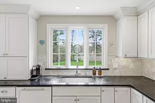 371 Margo Ln, Berwyn, PA 19312 - Photo 17