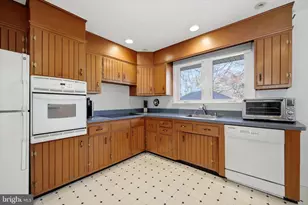 1015 S Concord Rd, West Chester, PA 19382 - Photo 11