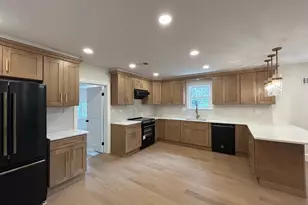 5 Locust St, West Chester, PA 19382 - Photo 5