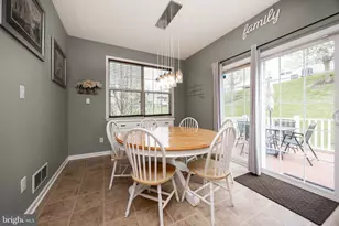 2752 Fynamore Ln, Downingtown, PA 19335 - Photo 7