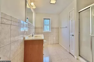 409 Sunset Dr, Downingtown, PA 19335 - Photo 25