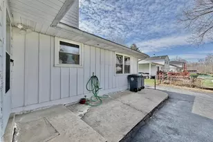 409 Sunset Dr, Downingtown, PA 19335 - Photo 35