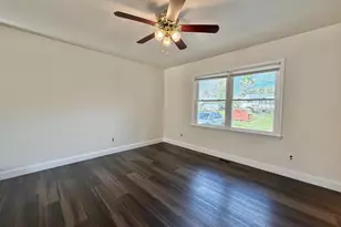 409 Sunset Dr, Downingtown, PA 19335 - Photo 3