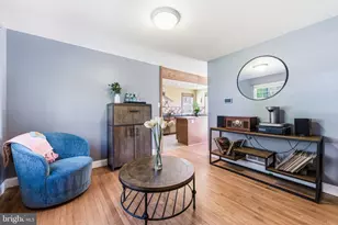 22 Hillcrest Dr, Downingtown, PA 19335 - Photo 5