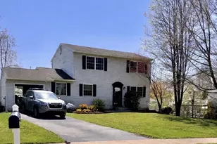 22 Hillcrest Dr, Downingtown, PA 19335 - Photo 1