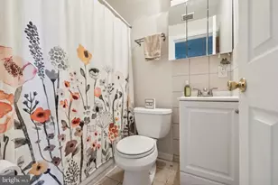 20 S Village Ave, Exton, PA 19341 - Photo 9