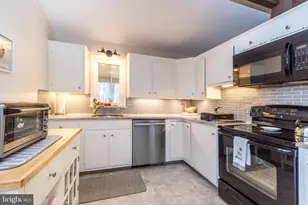 30 Forge Mountain Dr, Phoenixville, PA 19460 - Photo 13