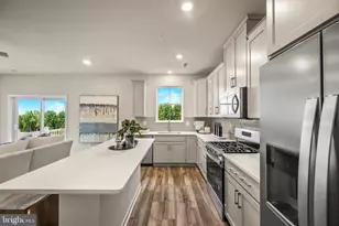 793 Platinum Dr, Phoenixville, PA 19460 - Photo 3