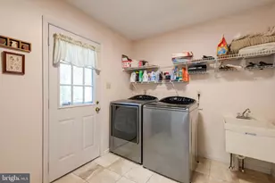 347 Harshaw Dr, Chester Springs, PA 19425 - Photo 17