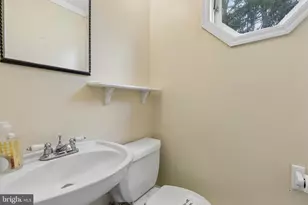 27 Woodbine Ave, Paoli, PA 19301 - Photo 11