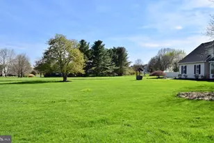 6 Meadow Wood Ln, Landenberg, PA 19350 - Photo 5