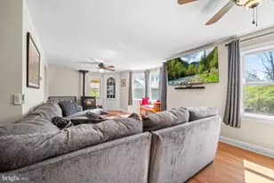 1356 S Hanover St, Pottstown, PA 19465 - Photo 9