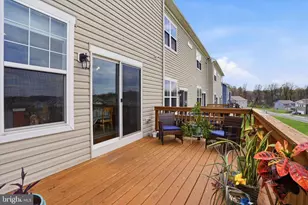 327 Dawson Pl, Downingtown, PA 19335 - Photo 11