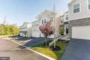 7 Four Leaf Dr, Downingtown, PA 19335 - Photo 3