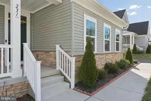 231 Sloan Dr, Coatesville, PA 19320 - Photo 7