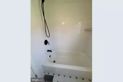 912 Greenwood Circle, Coatesville, PA 19320 - Photo 11