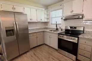 912 Greenwood Cir, Coatesville, PA 19320 - Photo 15