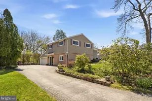 56 Cobblestone Dr, Paoli, PA 19301 - Photo 3