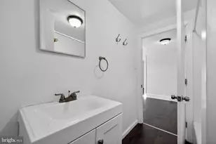 43 W Central Ave, Paoli, PA 19301 - Photo 13